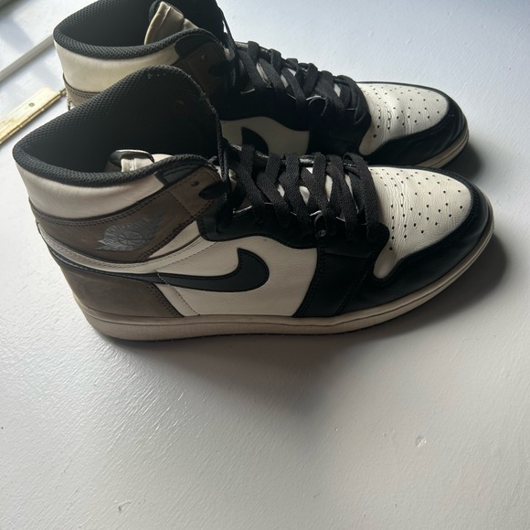 Jordan 1 Mocha Used No box